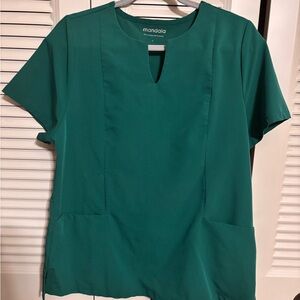 Mandala Women’s Scrub Top Green Large